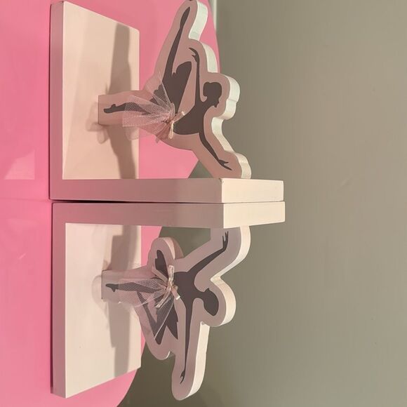 🎉Ladt deal 🎉Ballerina book holder 2 - Picture 10 of 12
